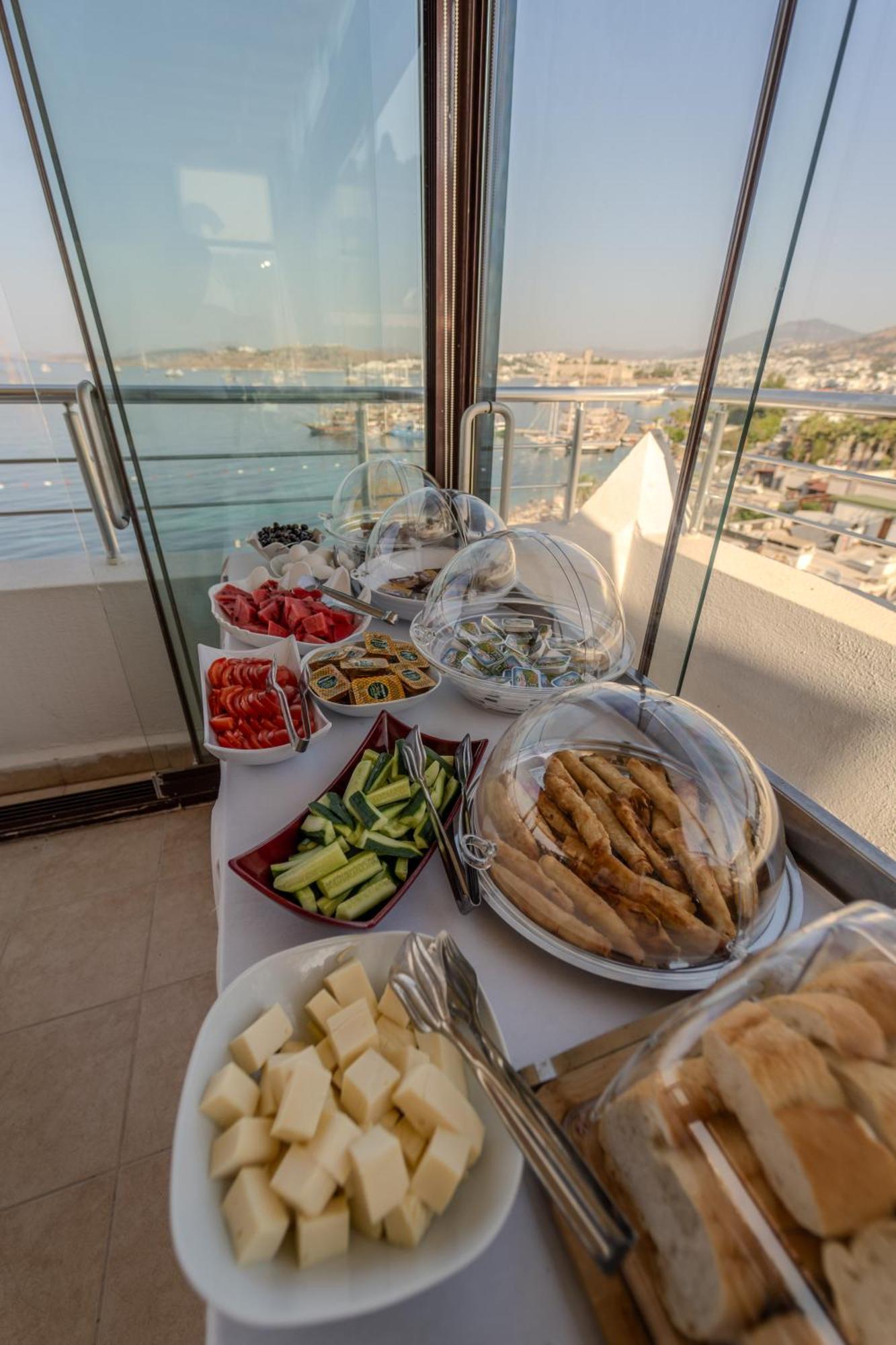 Mia Hill Suites Bodrum Bagian luar foto