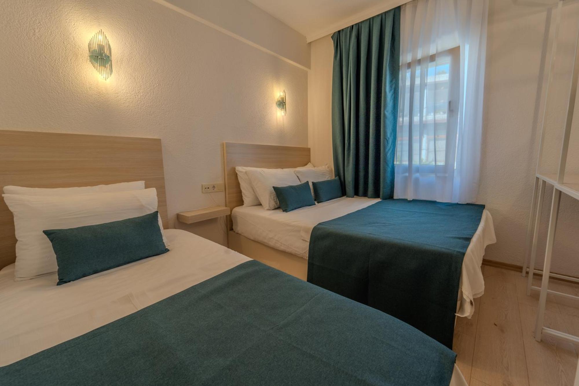 Mia Hill Suites Bodrum Bagian luar foto