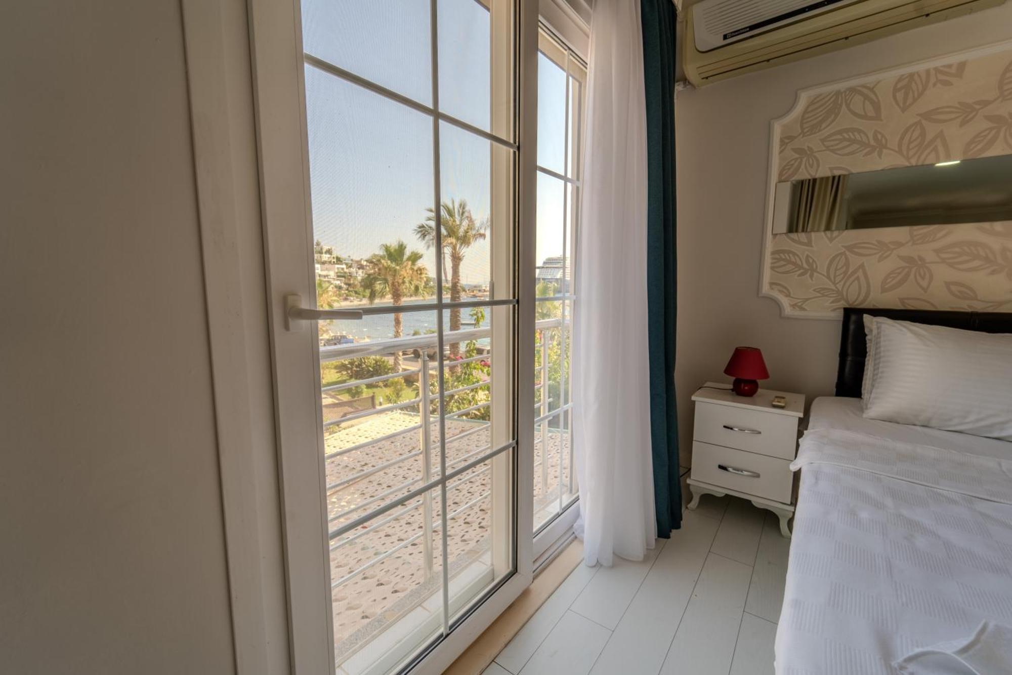 Mia Hill Suites Bodrum Bagian luar foto